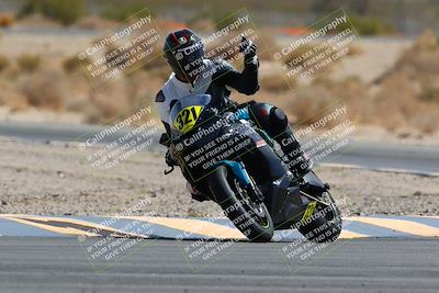 media/Mar-13-2022-SoCal Trackdays (Sun) [[112cf61d7e]]/Turn 4 (145pm)/